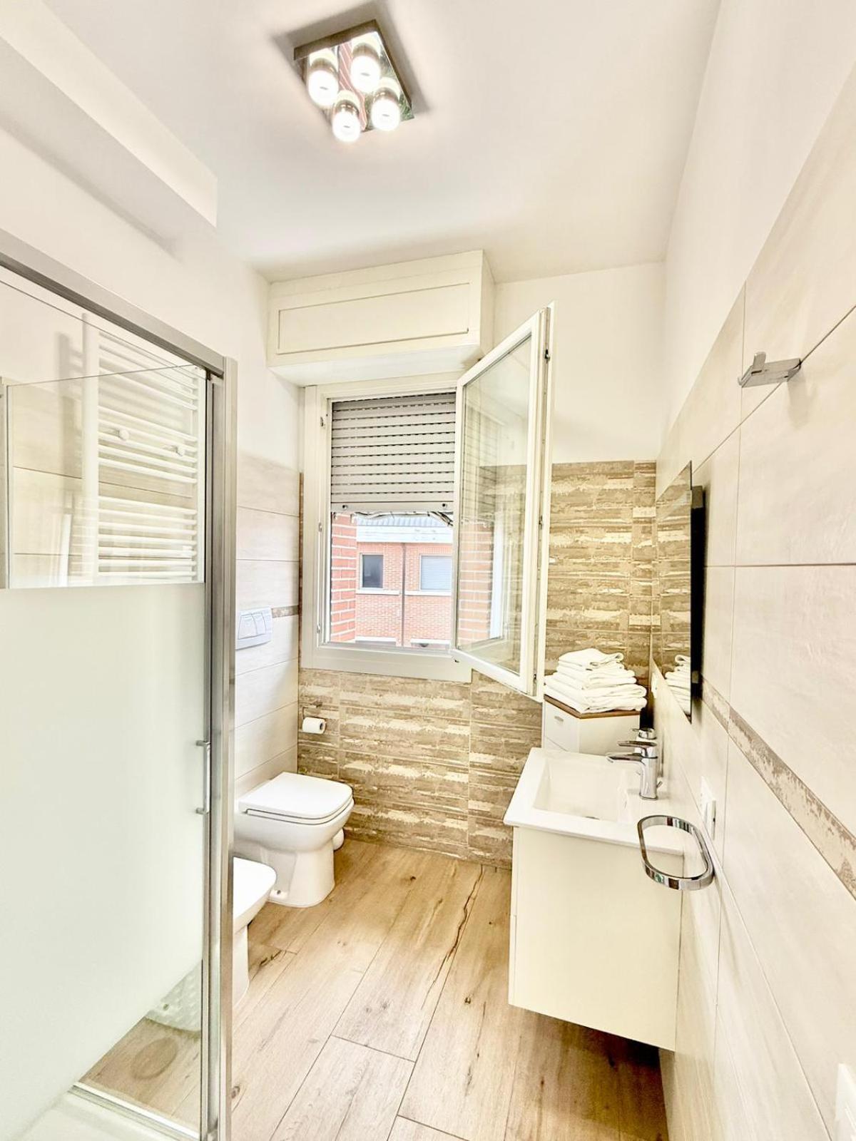 Apartamento Travel Fiera Bolonia Exterior foto
